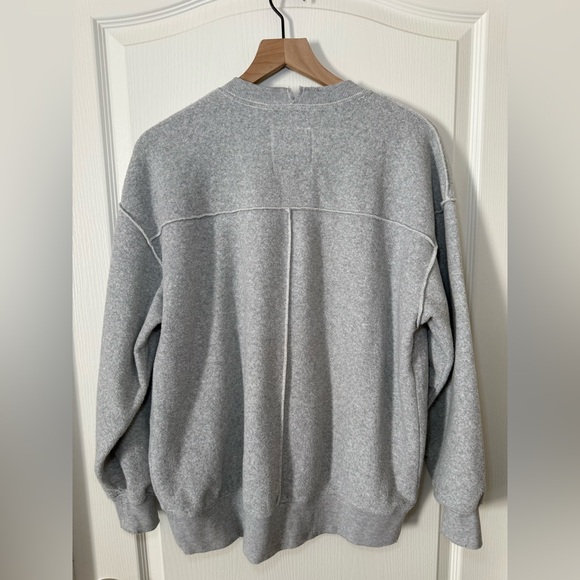 Aerie Gray Winter Tour Gray Graphic Distressed Crewneck Sweatshirt Size XXS - Picture 4 of 9